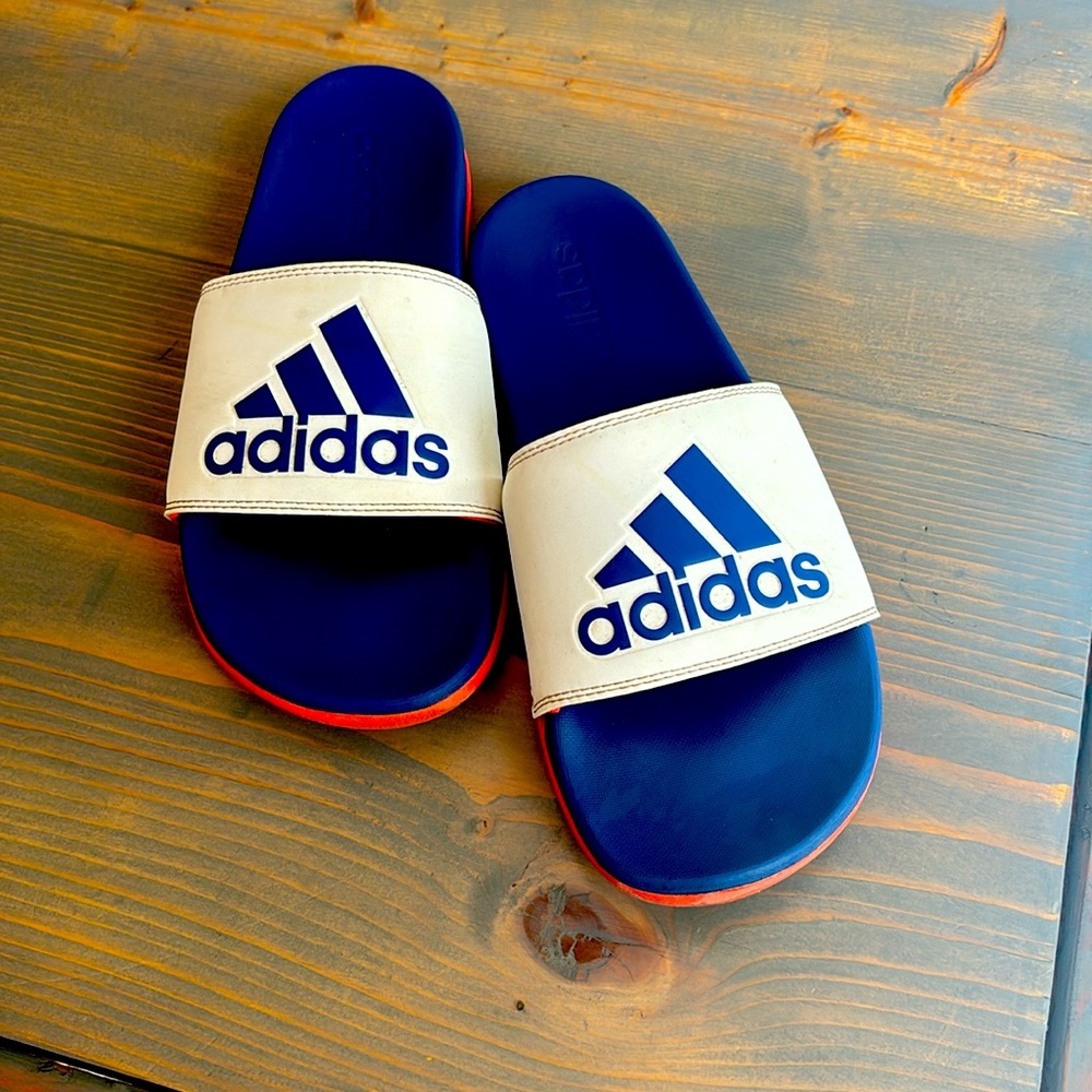 Adidas men’s Adult Adilette Comfort Slide Sandal red white and blue size 8